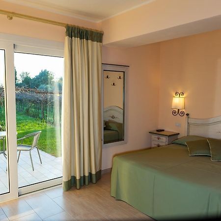 Agriturismo Il Grappolo Лацизе Экстерьер фото